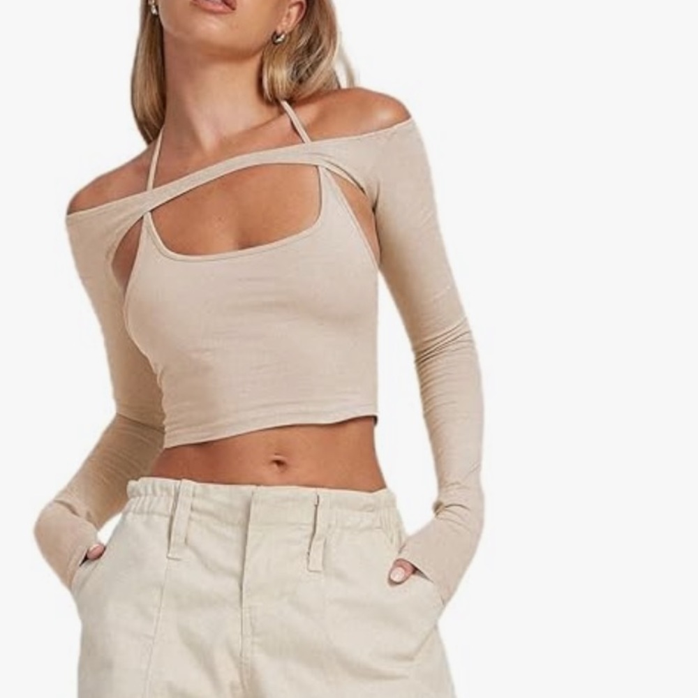 Amazon 2 piece top NWT